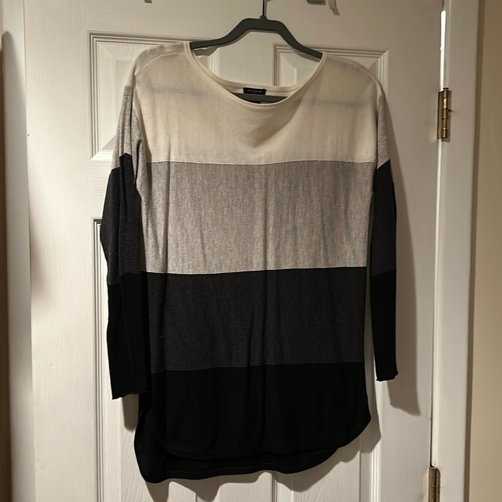 Ann Taylor Multi-Color Sweater